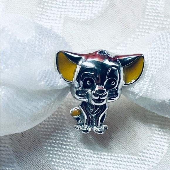 🦁 NWOT Simba Charm - The Lion King ✨ - Picture 5 of 10